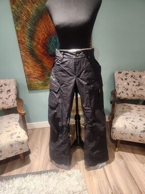 Burton Black Wide-Leg Cargo Snowboarding Pants for Women